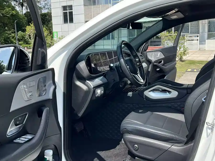 900x675_0_q87_c42_autohomecar__ChxpV2j19HSAS7i5AASI20lpBaA137.jpg.webp